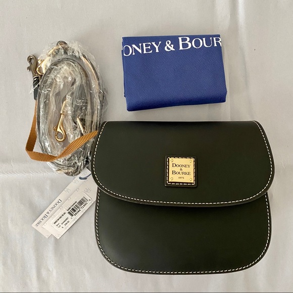 🎉HP🎉Dooney and Bourke Beacon Saddle Crossbody - Picture 3 of 8